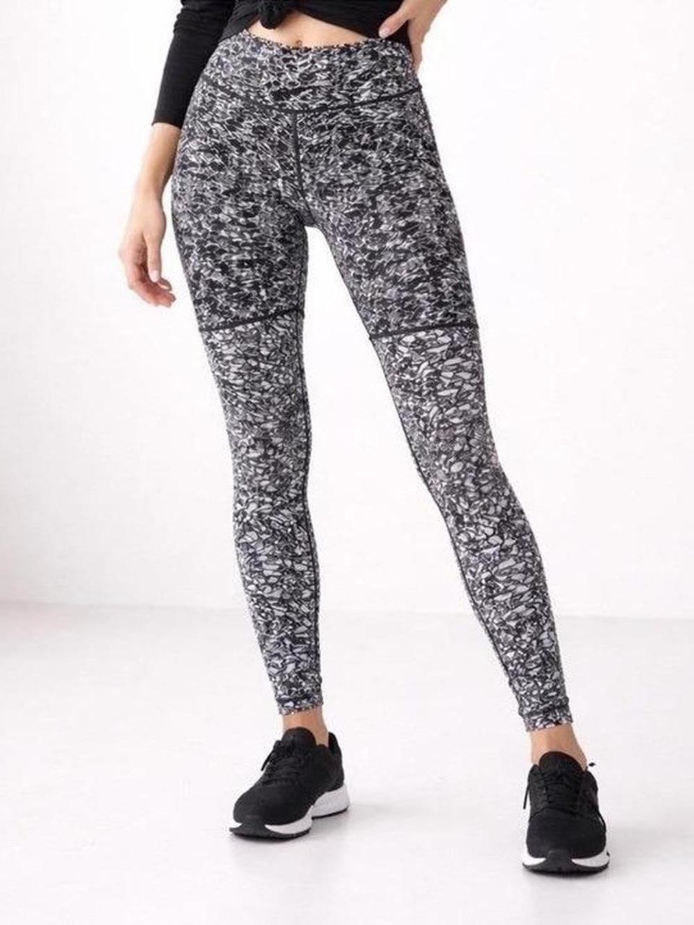 lululemon athletica Black & White Printed High-Rise Leggings